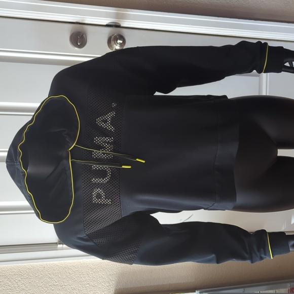 Puma Chase Cropped Hoodie M - Picture 1 of 9